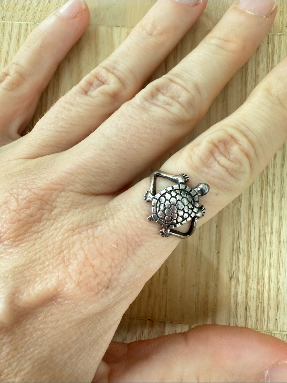 925 Sterling silver turtle ring size 6.5 - Picture 5 of 7